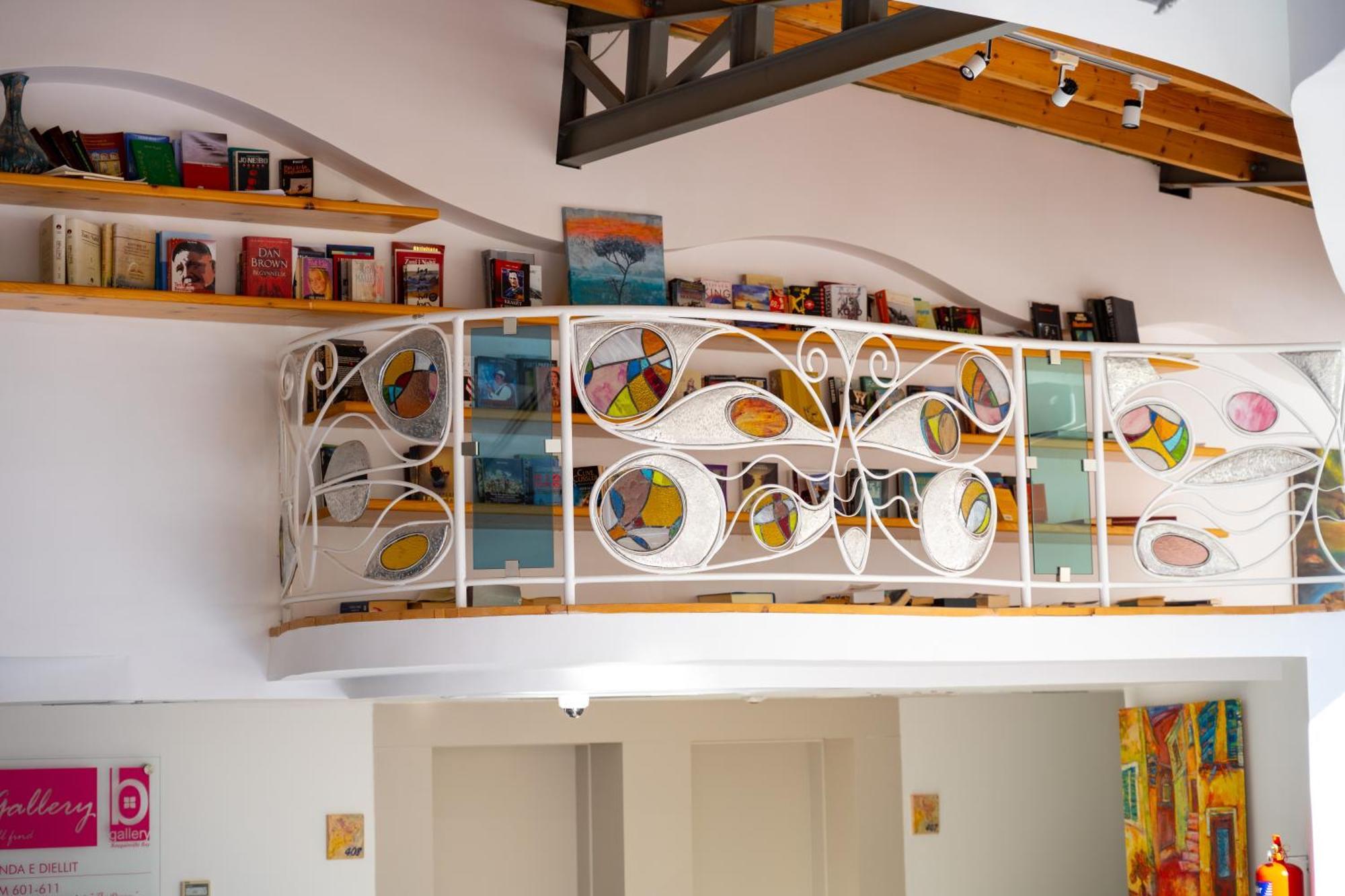 Bougainville Bay Hotel Sarande Exterior photo A balcony
