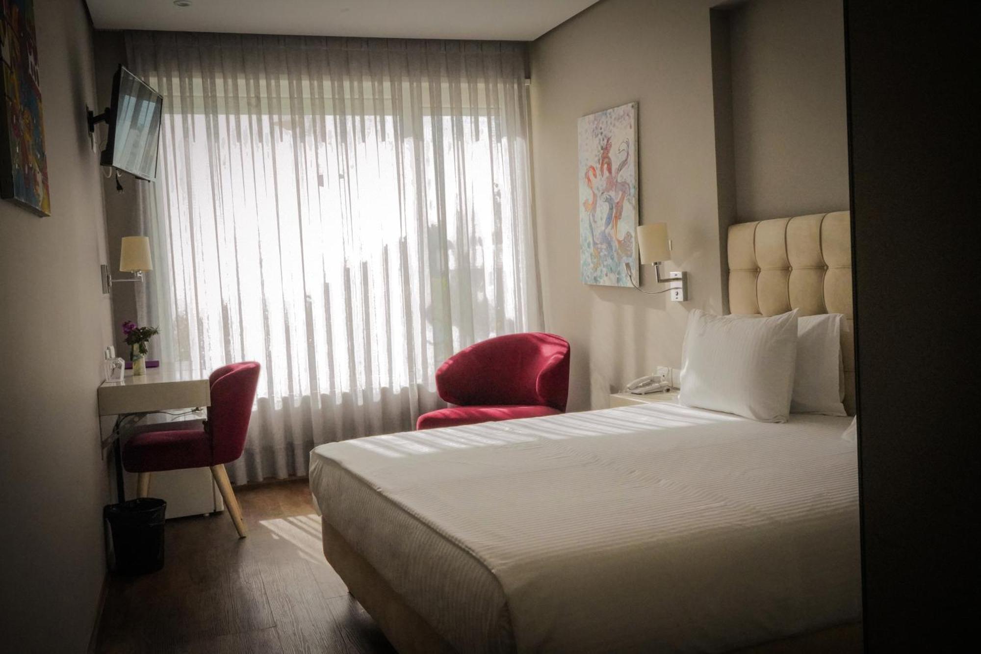 Bougainville Bay Hotel Sarande Exterior photo