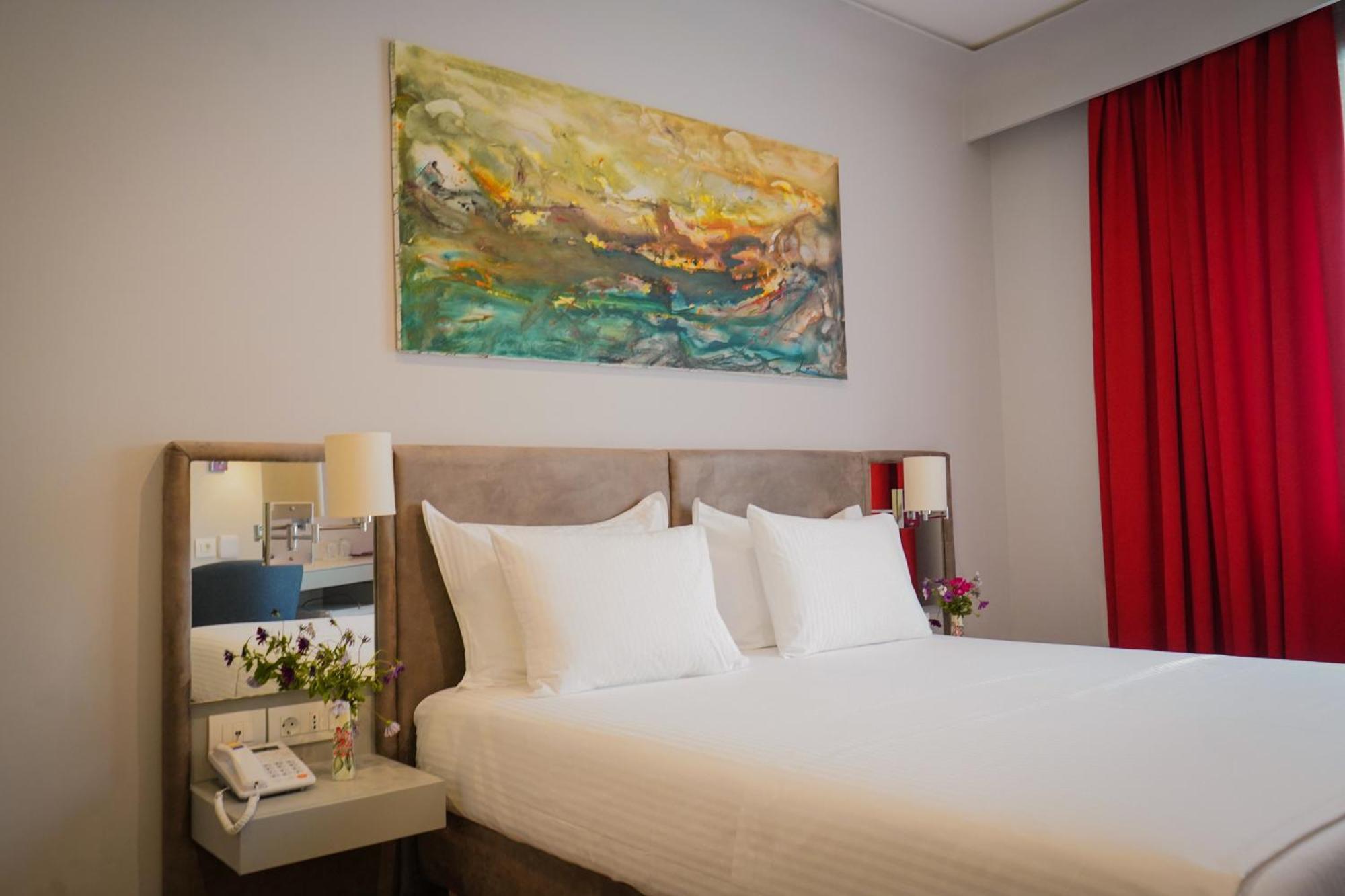 Bougainville Bay Hotel Sarande Exterior photo